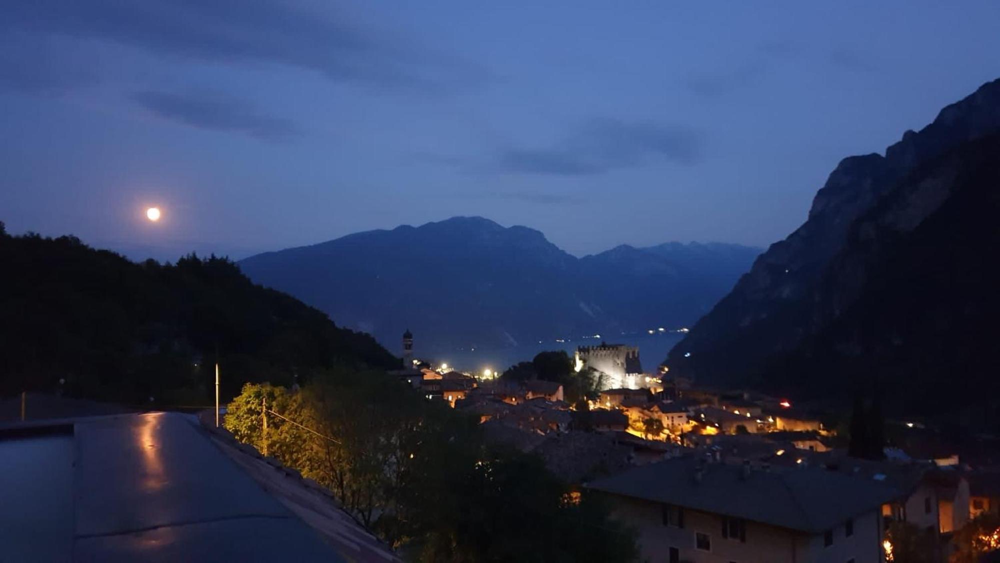 Infinity View Garda Lake Tenno Exterior foto