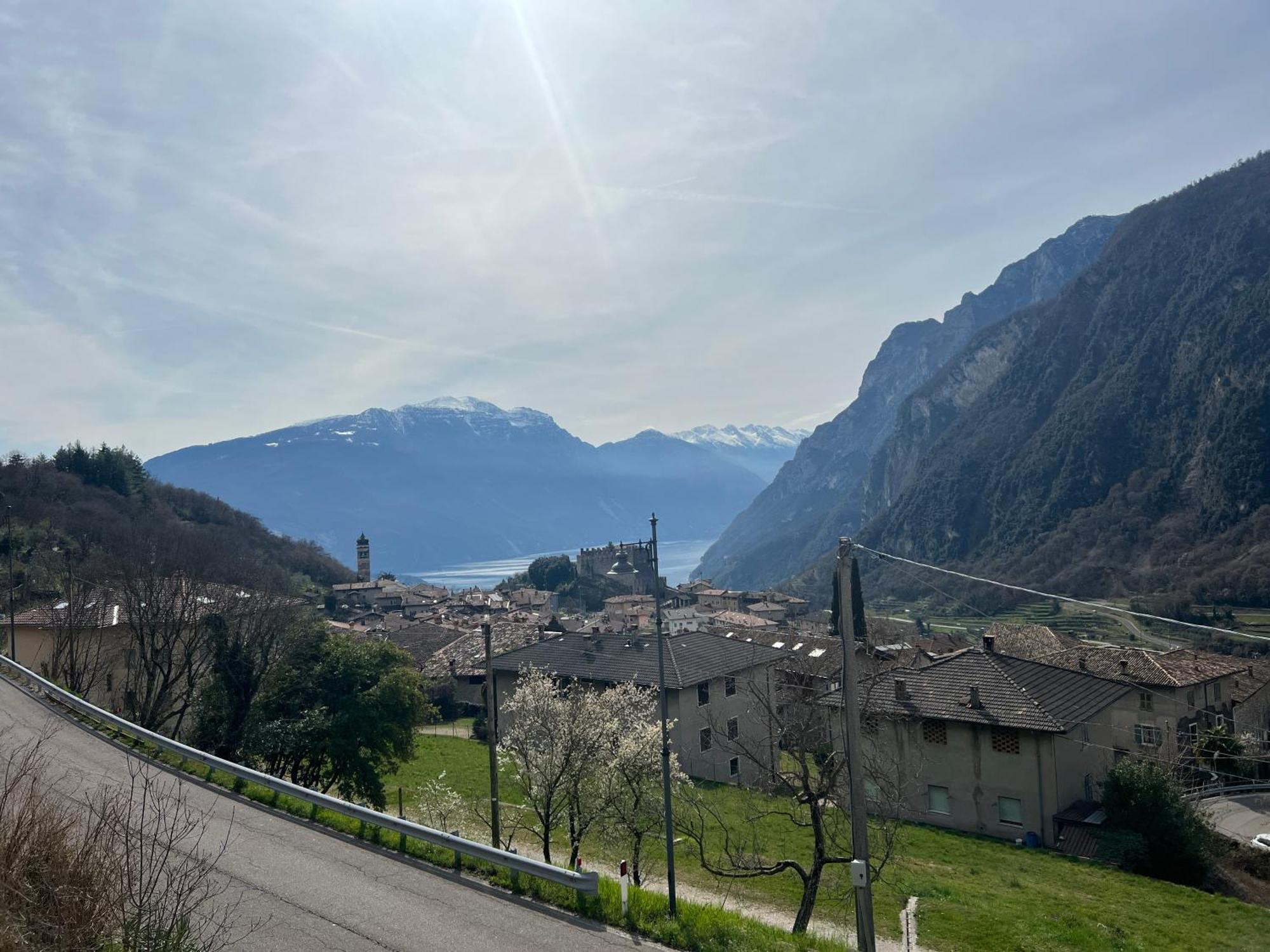 Infinity View Garda Lake Tenno Exterior foto